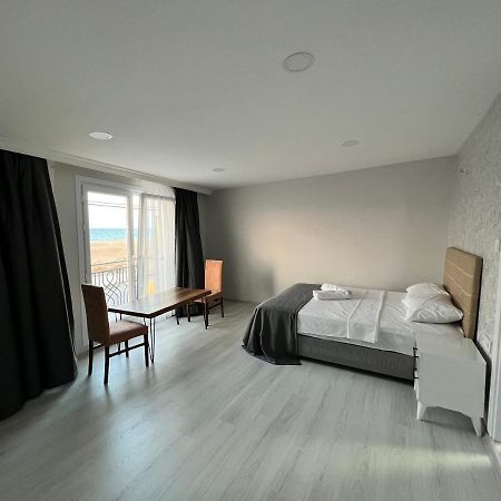 Airport Black Sea Hotel & Restaurant Arnavutkoy 外观 照片