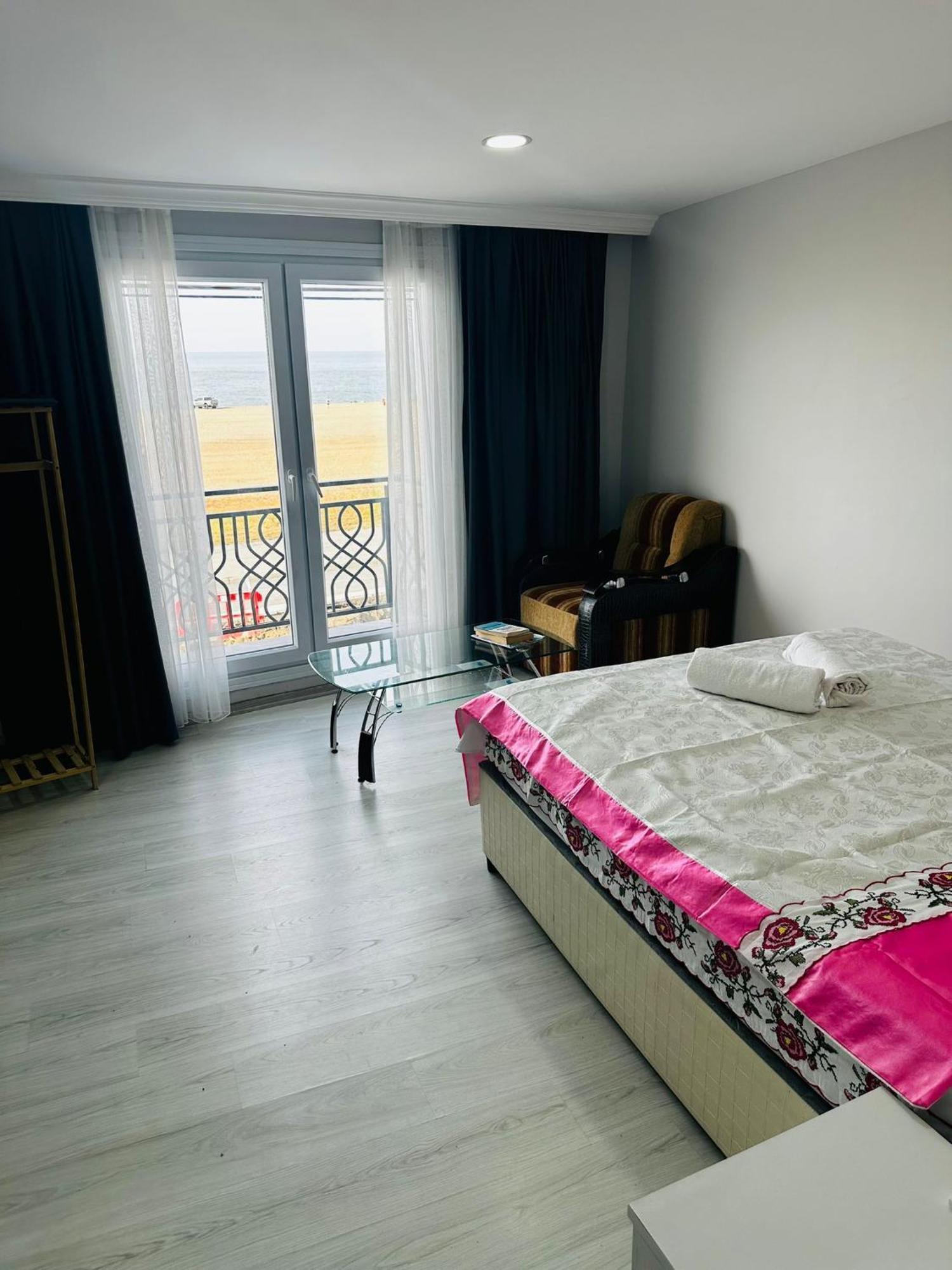 Airport Black Sea Hotel & Restaurant Arnavutkoy 外观 照片